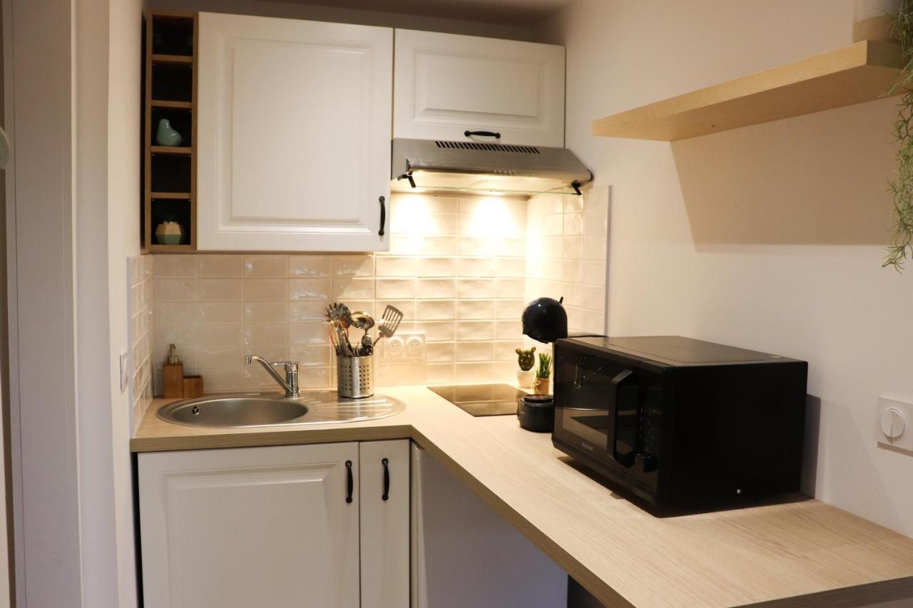 Le Boheme Apartment Charleville-Mezieres Bagian luar foto